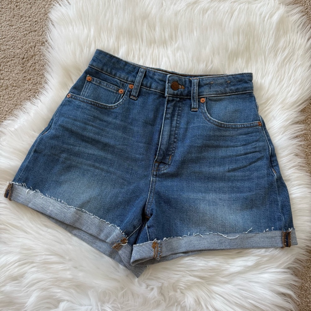 Madewell Curvy High Rise Denim Shorts 25